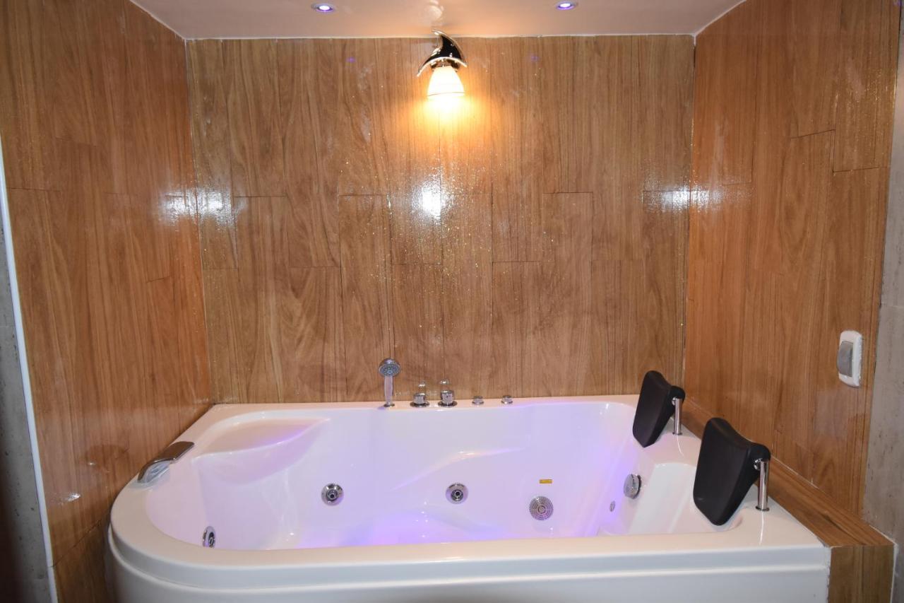 Paradis 3*